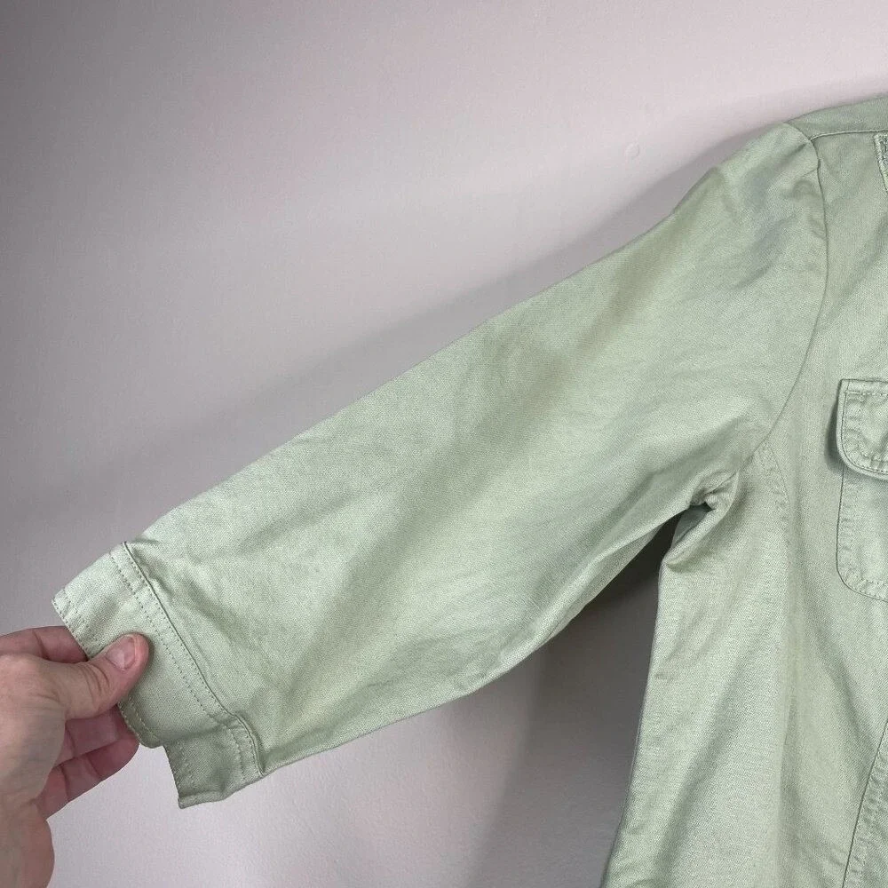 Chicos *details button